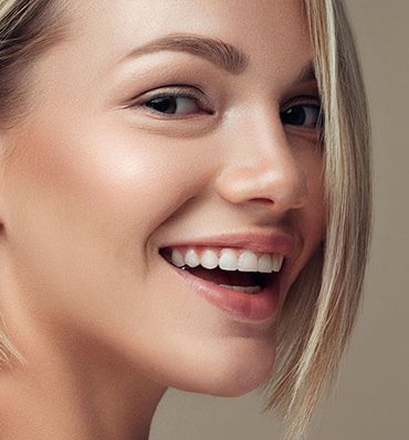 Dr. Omar Al Khalili Clinic dermatology , aesthetics and beauty